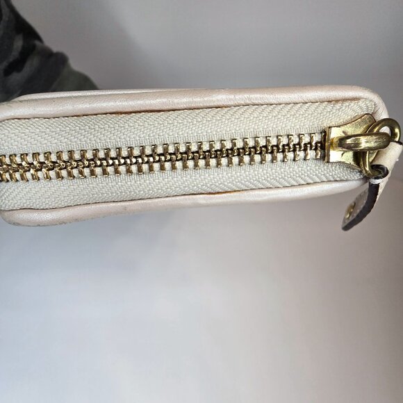 COACH Gathered Leather Madison Wallet - Pearl - Picture 12 of 12